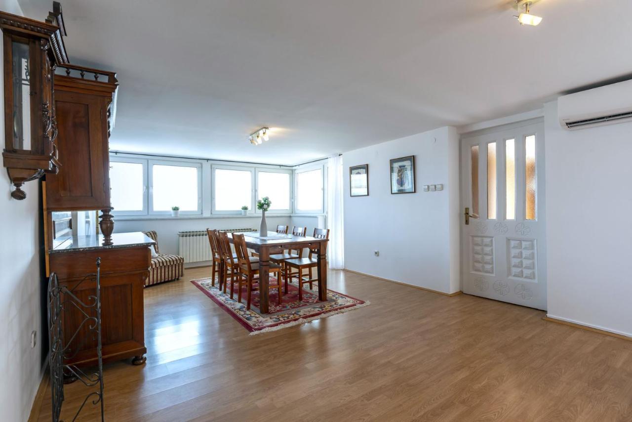 Mott Residence Tuzla Buitenkant foto