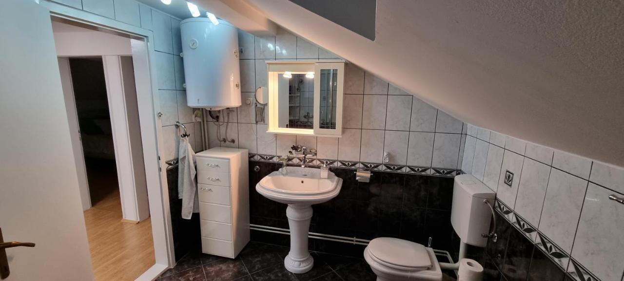 Mott Residence Tuzla Buitenkant foto