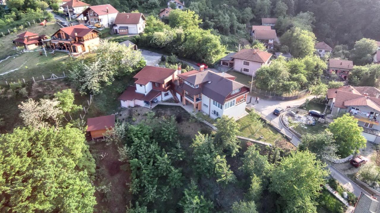 Mott Residence Tuzla Buitenkant foto
